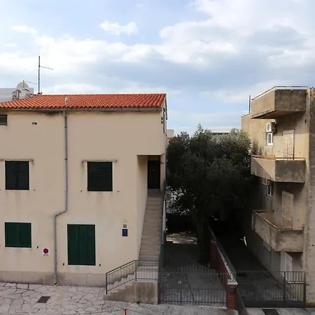 And With Parking Space - 16449